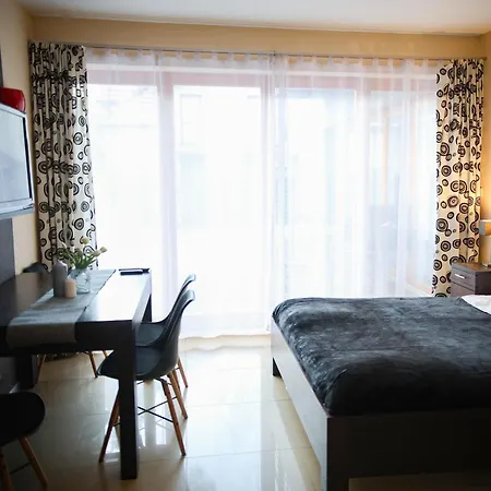 Przy Plazy - For * ポビエロボ