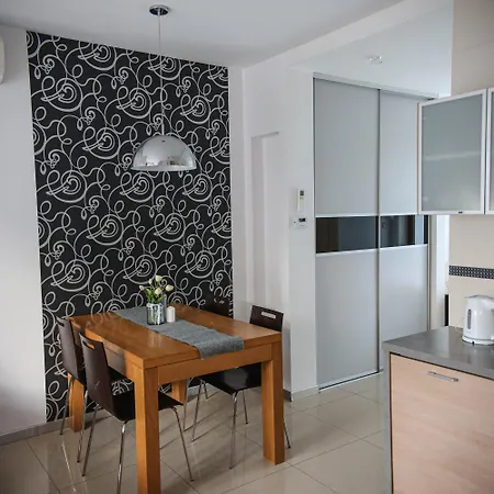 Przy Plazy - For * ポビエロボ